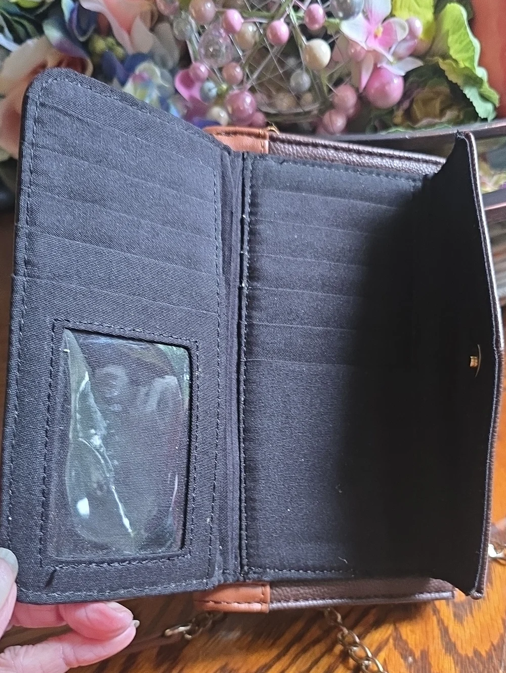 Harry Potter School Of Witchcraft And Wizardry Wallet.